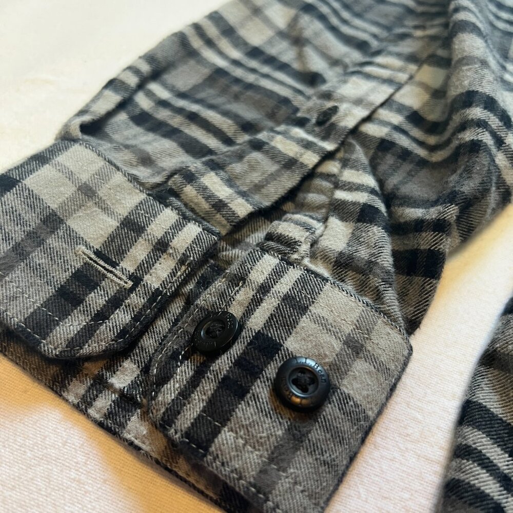 L.L.Bean Scotch Plaid Flannel Shirt Slightly Fitted Grey 100% Cotton Large - Picture 6 of 10